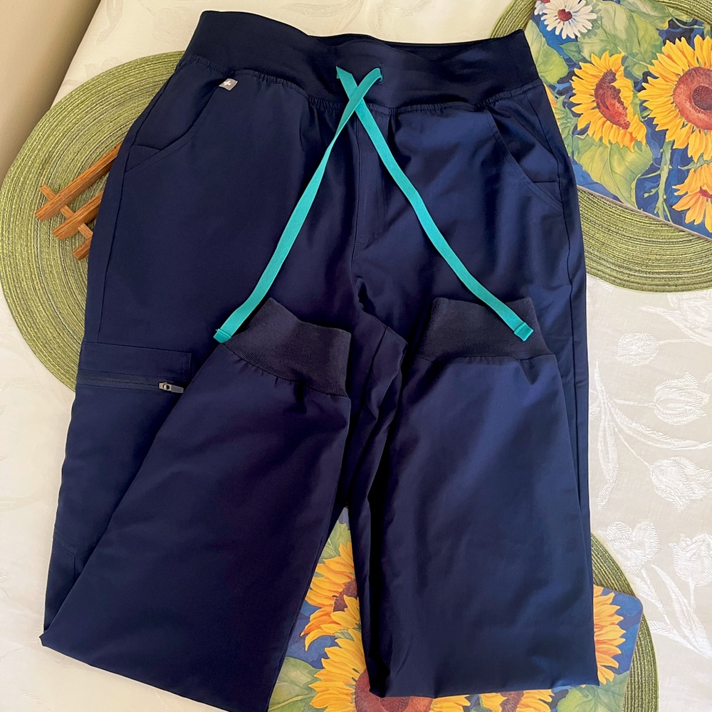 Figs Navy Performance Scrub Bottoms